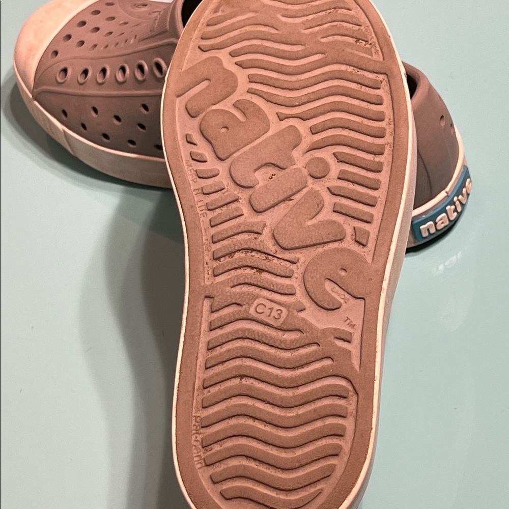 Native Shoes - Picture 5 of 5